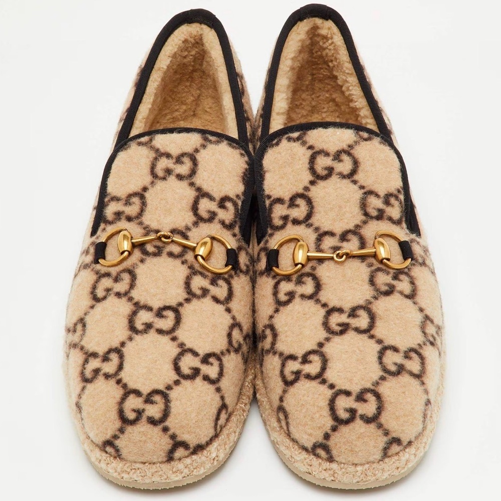 Gucci Men's Beige and Black Slip on loafers